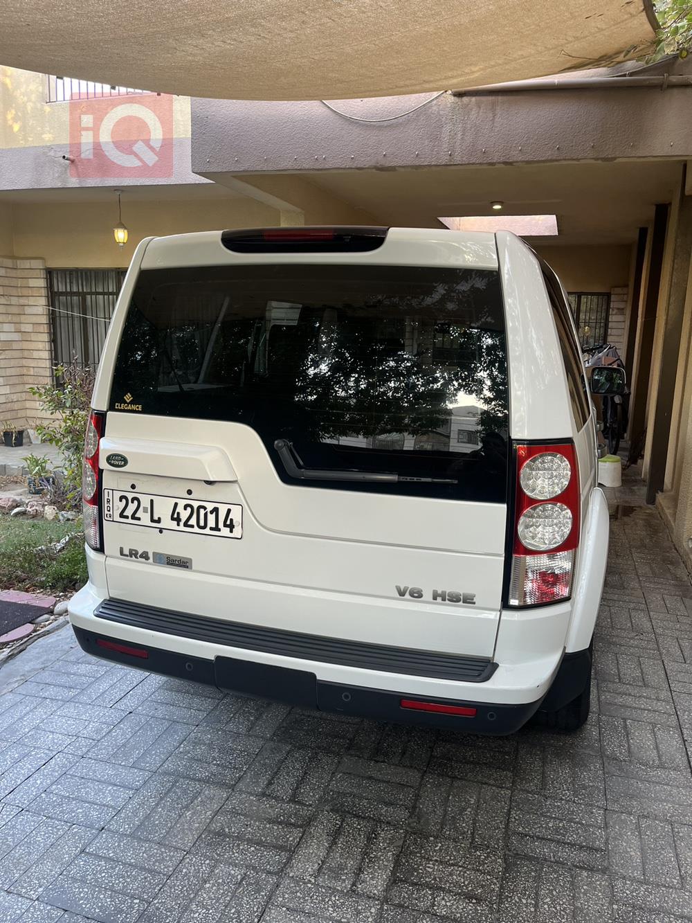 لاند ڕۆڤەر LR4